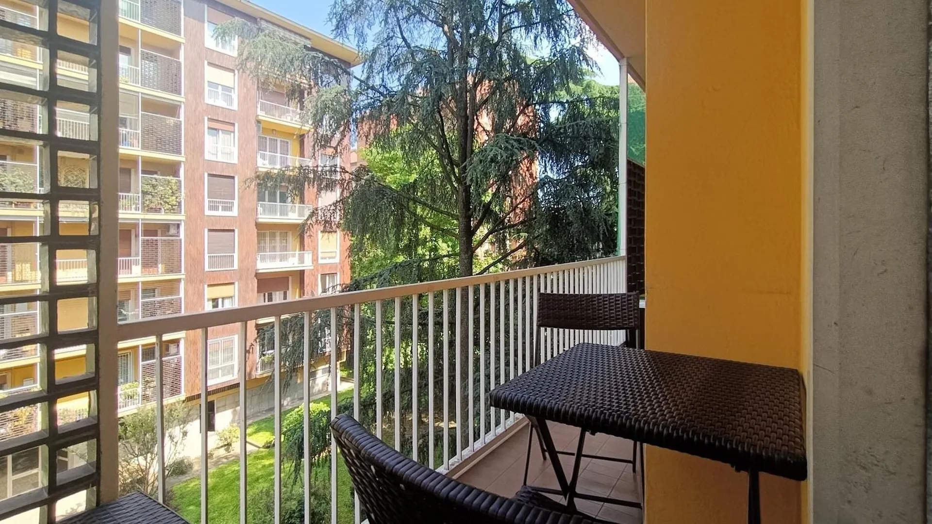 Sahi - Via Dei Ciclamini Mm1 Primaticcio, Stadio San Siro, Ospedale San Carlo Milan Apartment